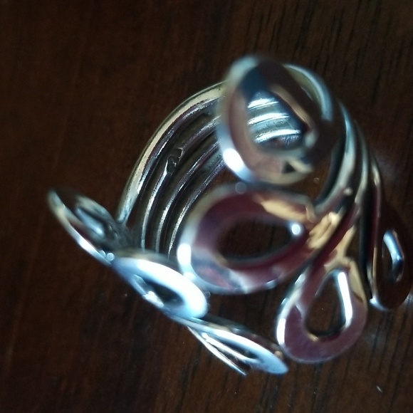 925 silver ring sz8 - Picture 7 of 7